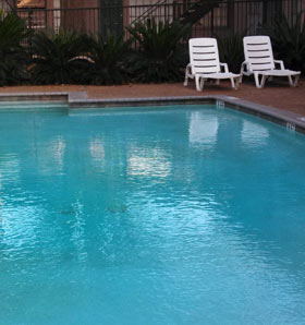 repair swimming pool